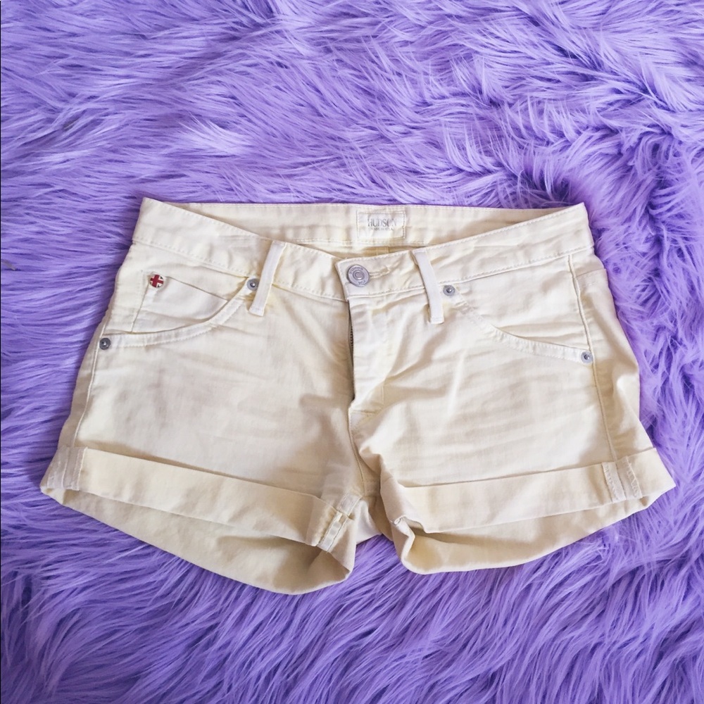 Hudson shorts in light yellow